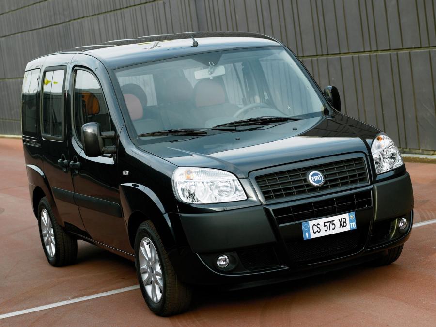  Fiat Doblo Panorama 2005 года  (фото 14 из 14)
